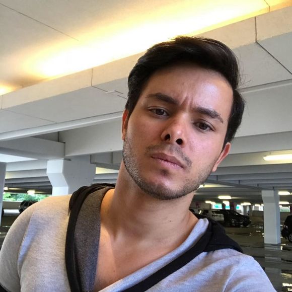 Meet your Posher, Rafael - Picture 1 of 1